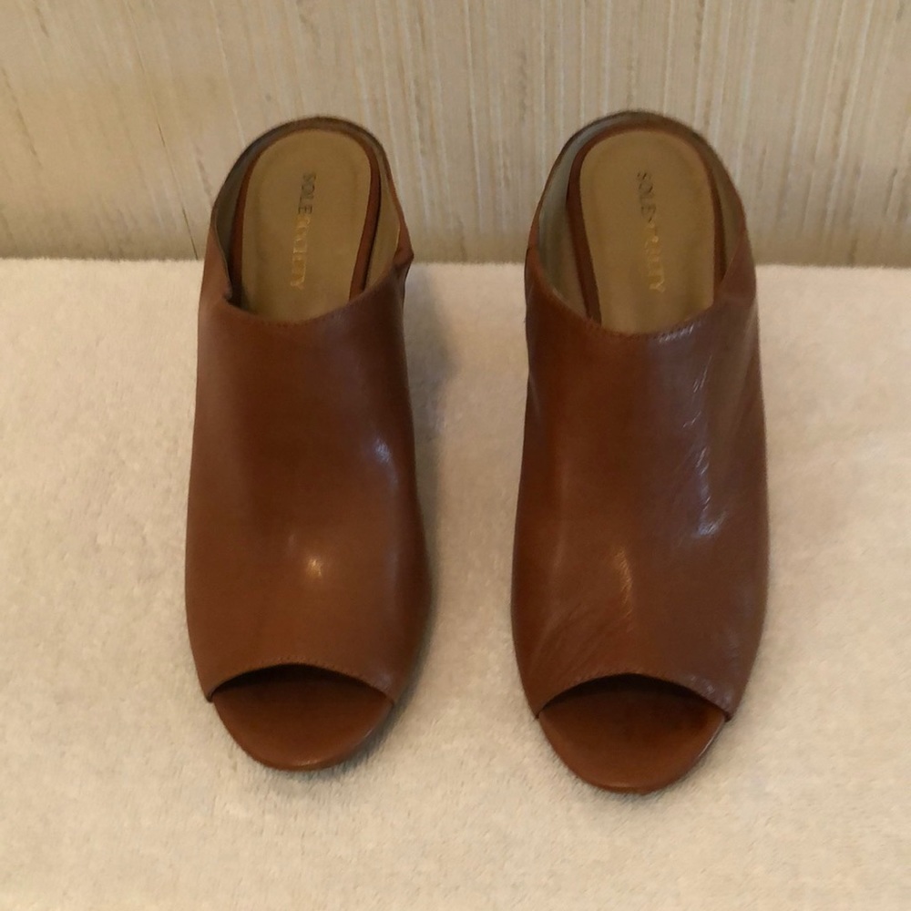 Sole society brown wedge mule, 8 1/2 wood heel.